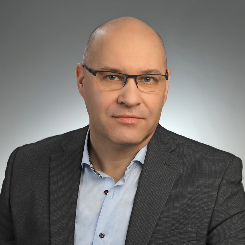 Dr. Baradnay Gellért